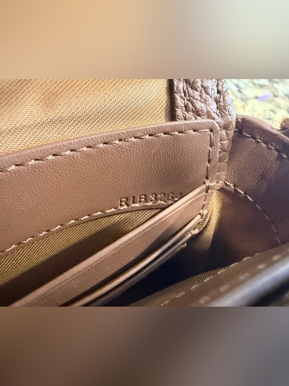 Marc Jacobs Women's The Leather Mini Bag - Gold Hardware with Dust Bag Inclusion - Picture 7 of 12